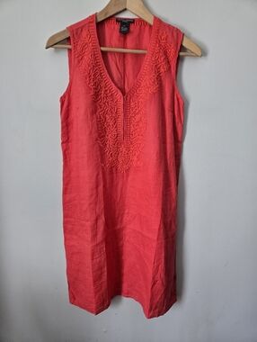 CHELSEA & THEODORE Coral Sleeveless Embroidered Shift Linen Dress